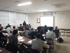 山崎主任研究員説明