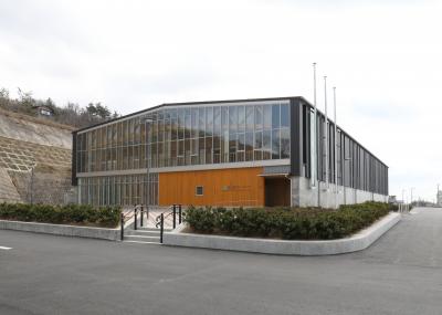 村上市スケートパーク外観