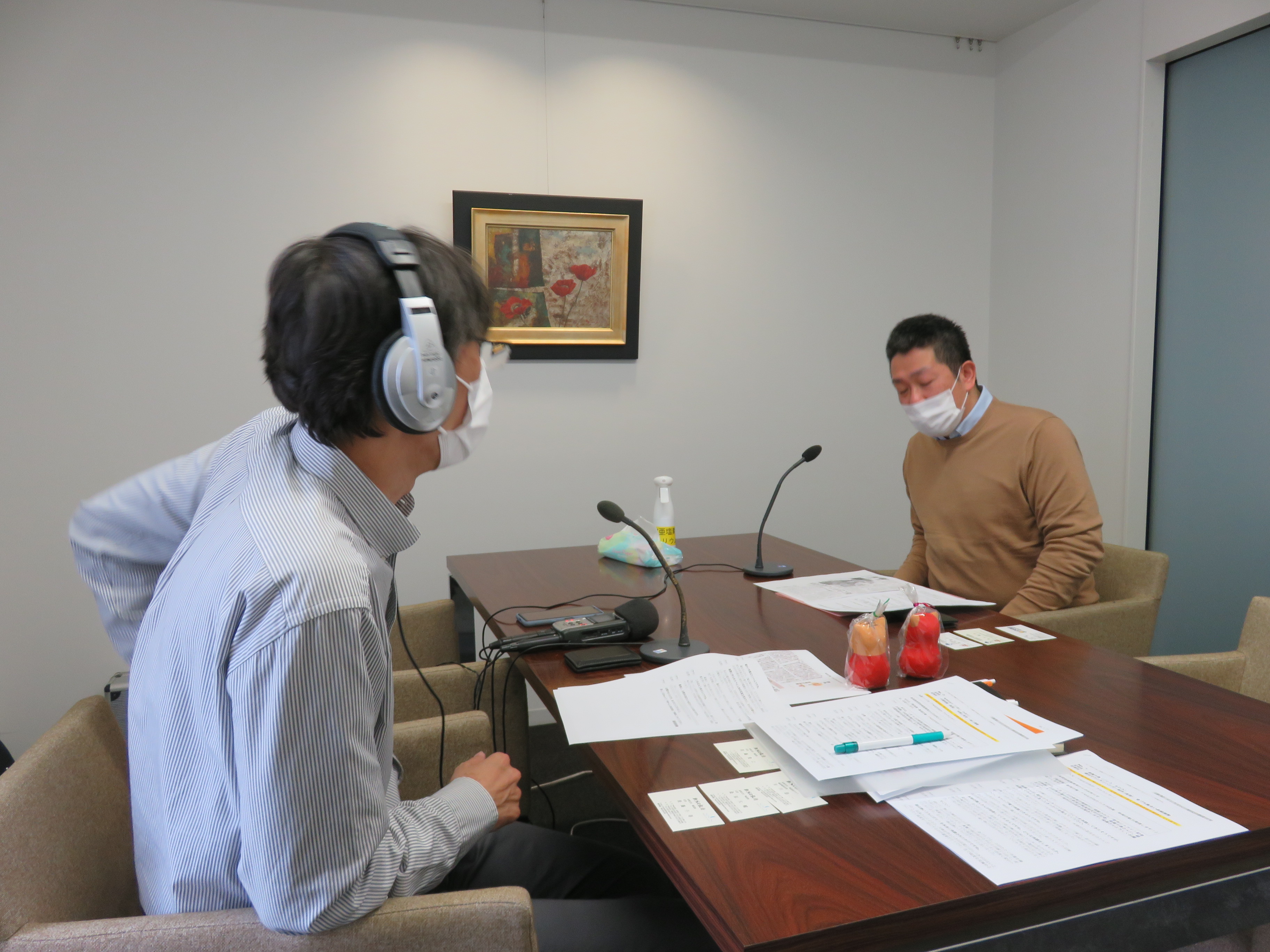 佐藤記者収録様子