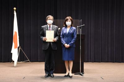 選定証授与式（１）