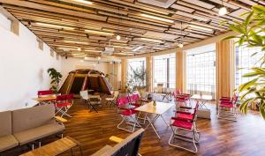 六日町駅１階「MUSUBI-BA」の画像