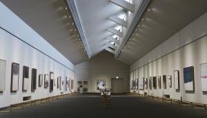 トミオカホワイト美術館