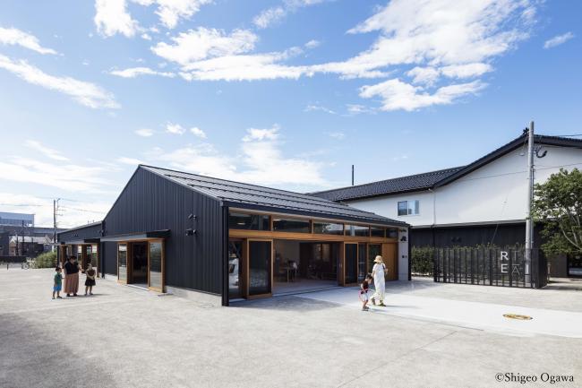 駅北広場キターレ全景（©Shigeo Ogawa）