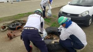 港内清掃の写真です。