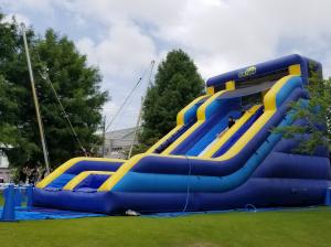 ウオーター滑り台