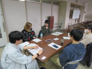 【グループ交流会の様子】