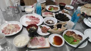 ヒラマサとイナダ料理の夕食