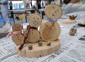 木の枝工作（雪だるま）