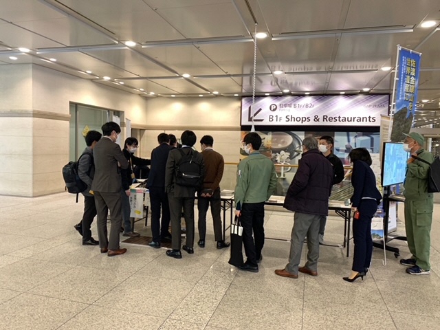 大阪アメニティパークでのPRの様子2