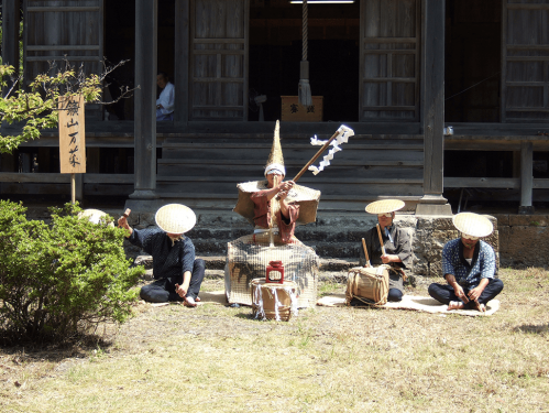 Traditional Shinto ritual, Yawaragiの画像