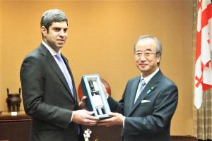 表敬訪問（特別応接室）の画像