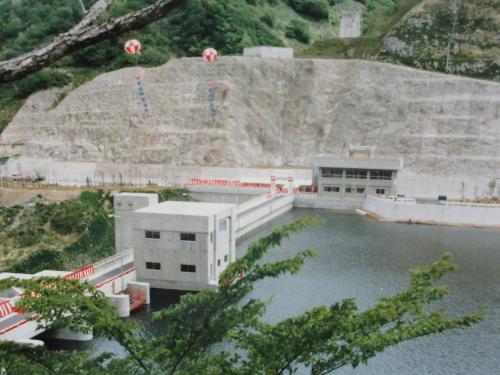ダム工事