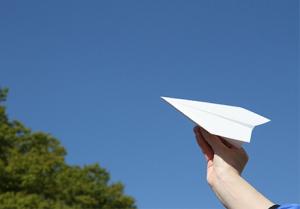 紙ヒコーキで知る飛行機のひみつ