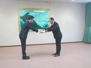 賞状授与
