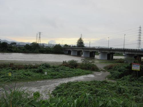 早出川