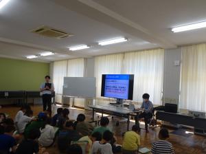 租税教室の様子_上越市立大潟町小学校