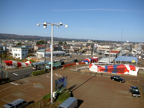小千谷駅前の様子(東南側からみた全景　平成26年11月28日 撮影)の画像