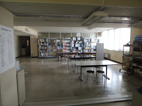 事務室奥（新館側）の様子　完成後（ミｰテｨンクﾞスヘﾟｰス）の画像