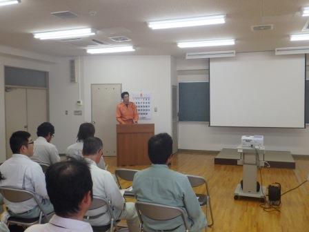 講師による演習内容の解説の画像