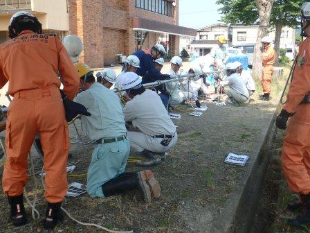 縄結び作業2の画像