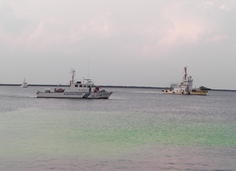 流出油の状況調査の画像