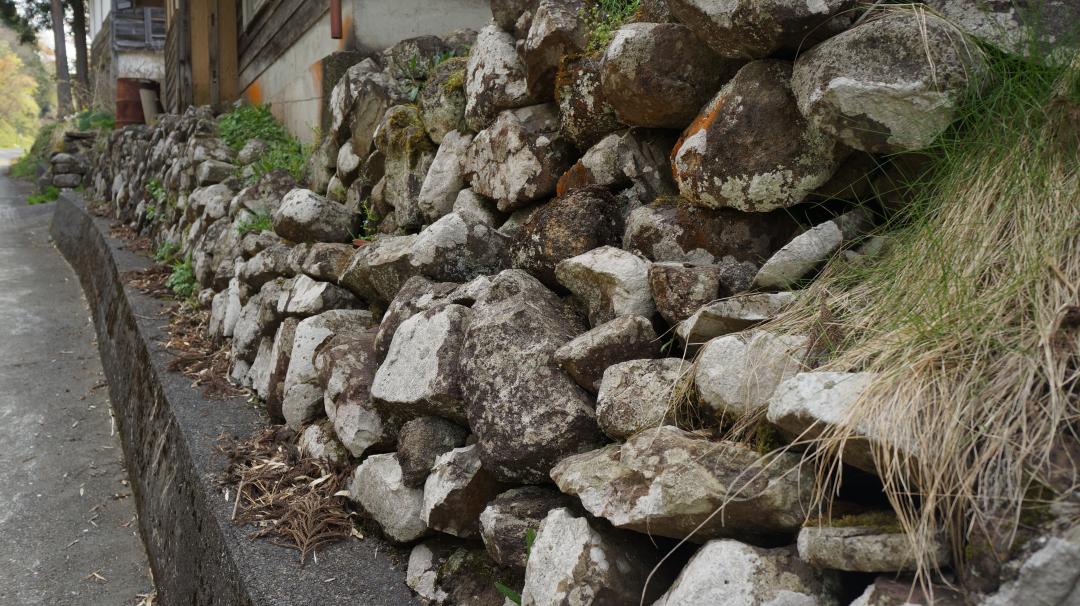 笹川集落（石垣）の画像