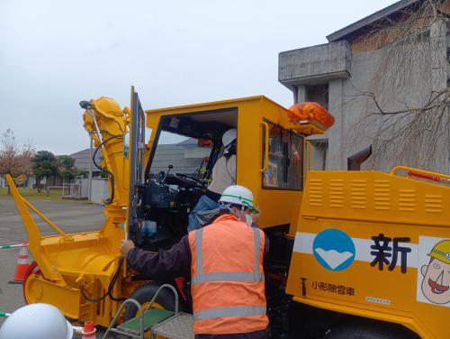 試乗体験（和島小学校）その2